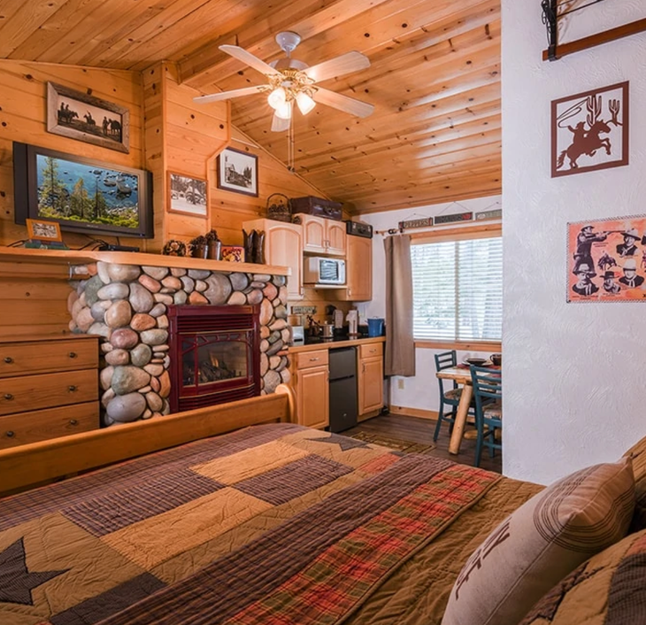 Fireside Lodge
