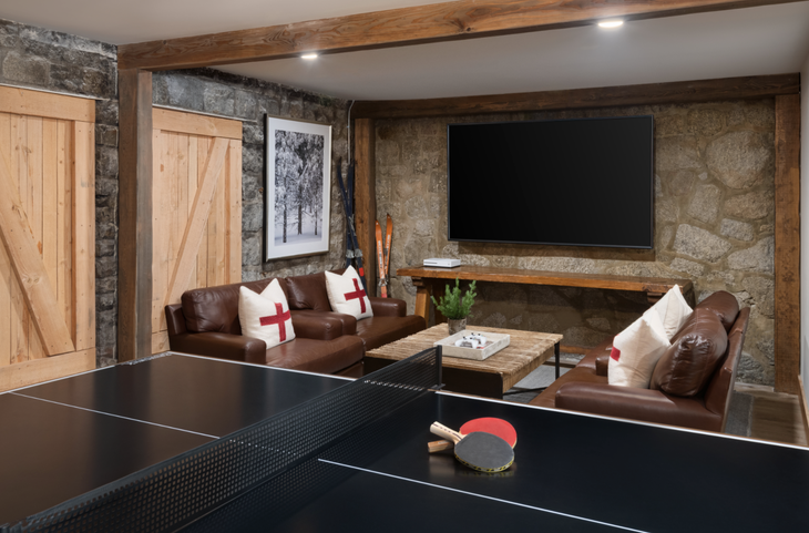 Snowpine Lodge