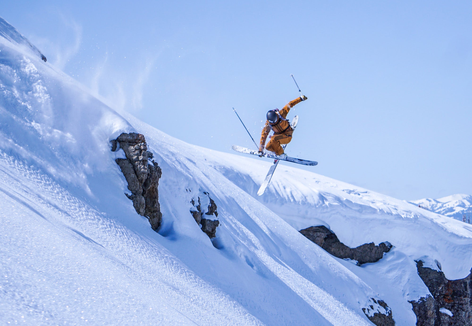 Picture Folder Jacket with Xpore Membrane Reviewed | SKI