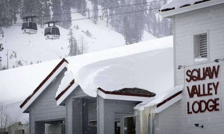Squaw Valley Lodge