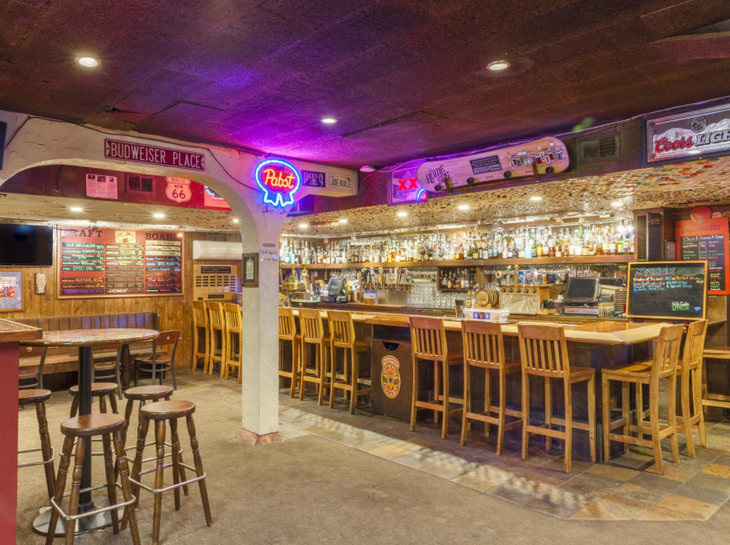 Clocktower Cellar Mammoth