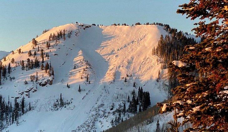 Square Top Peak avalanche