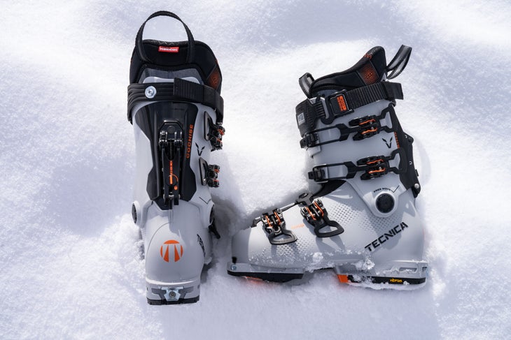 2022 Tecnica Cochise boots