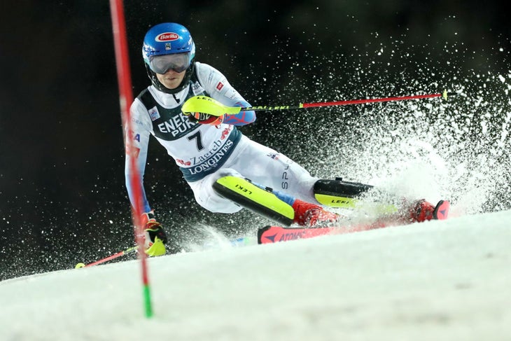 Mikaela Shiffrin attacks the Zagreb World Cup Slalom