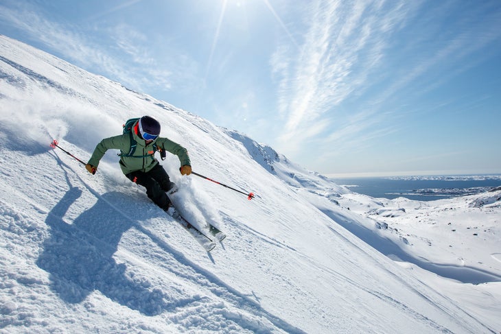Skier on the Nordica Santa Ana 93 Unlimited
