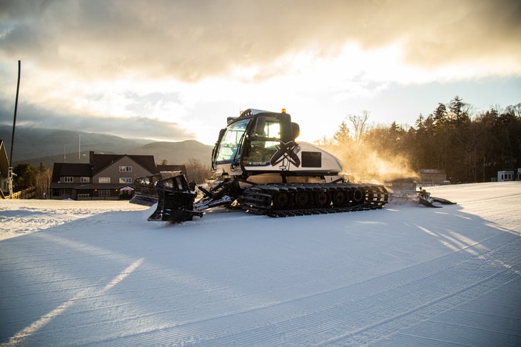 Snowcat grooming machine Waterville Valley