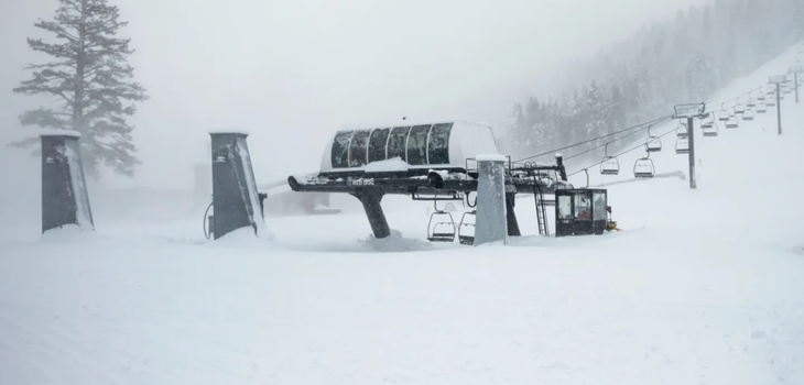 Red Dog lift Palisades