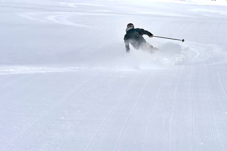 Testing the Peak 88 ski