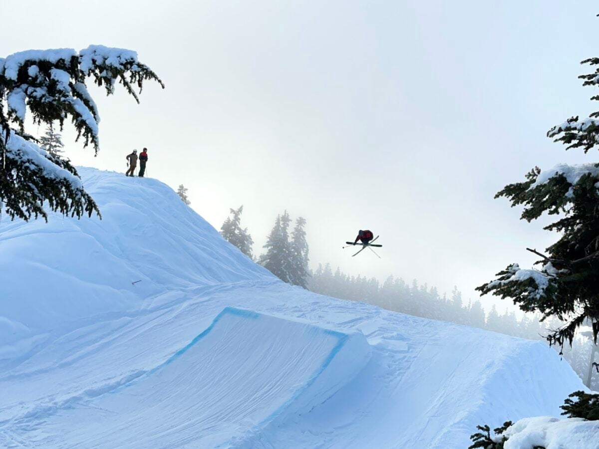 How To Take The Best Ski Photos Using Your iPhone SKI