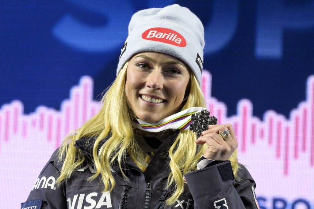 Ski racer Mikaela Shiffrin wins super-G silver medal