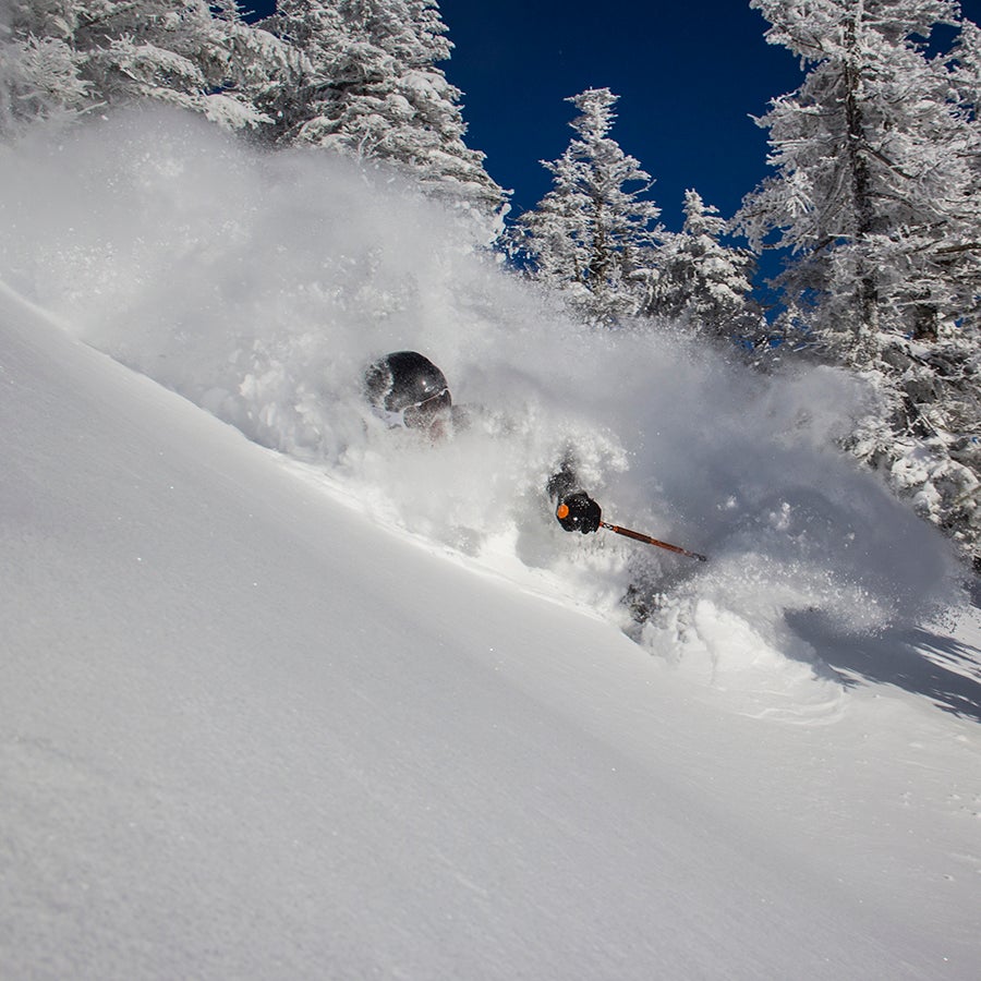 Jay Peak Resort The Snow Gods have gifted Vermont's Jay Peak Resort with a reported 36 inches in the last few days. But it doesn't stop. The resort is expecting…