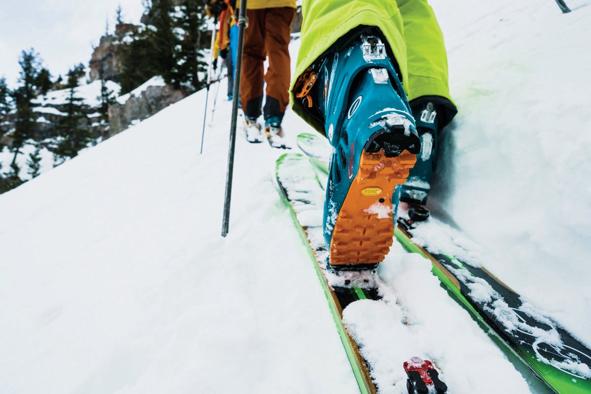 ultimate direction skimo 28