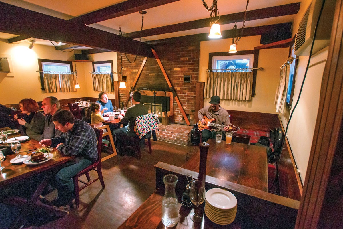 SKI0119-SMUGGS07-byBrianMohrEmberPhoto_S Hearth and Candle, in the base village , is a favorite for its refined comfort food, cozy ambience, and live entertainment on select evenings.